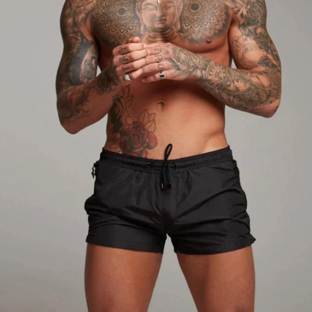 The Cael Quick-Dry Shorts — Burgundy