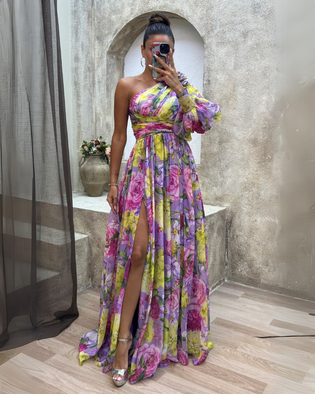 Maud™ - Robe sophistiquée à manches longues