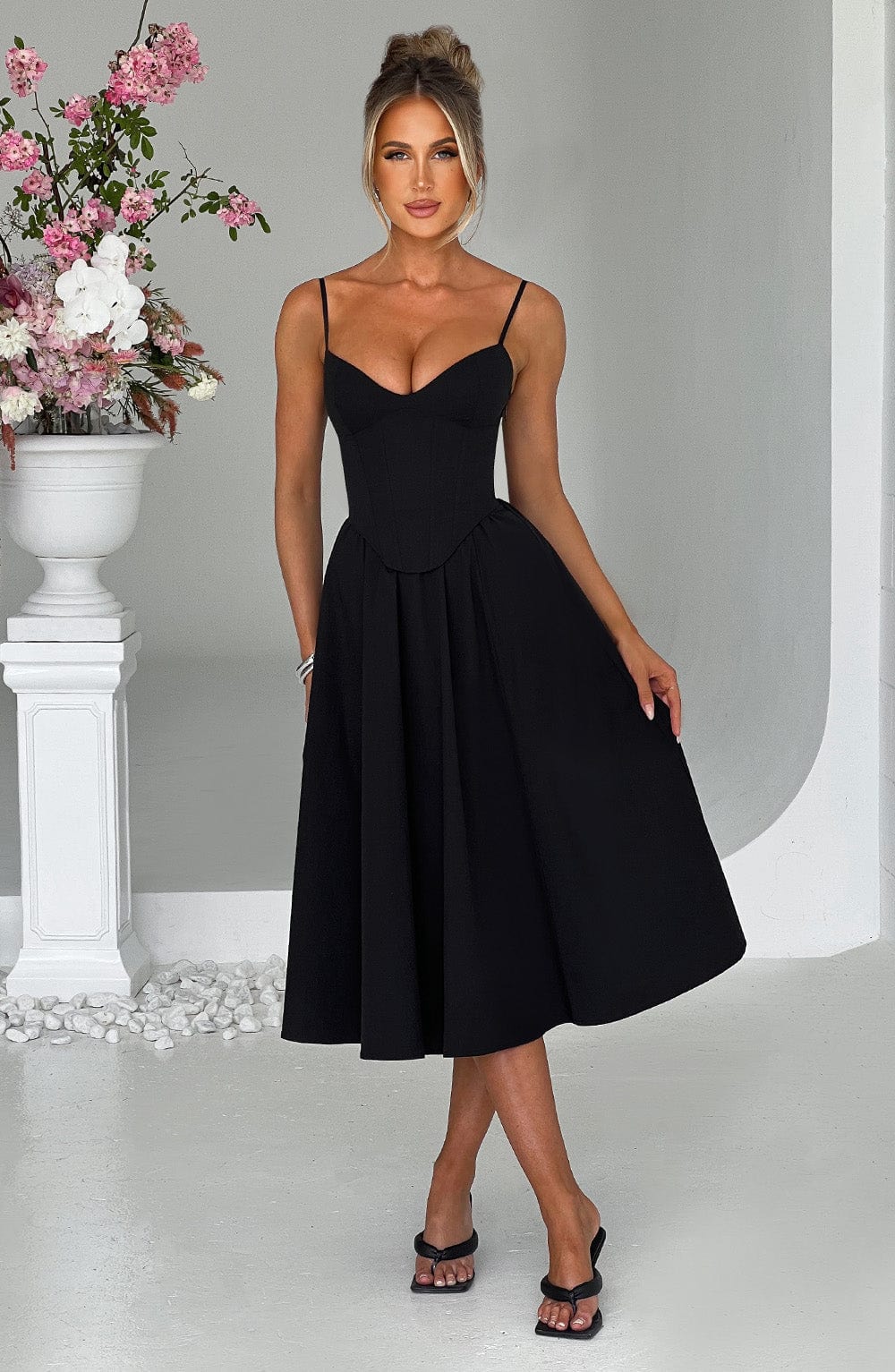 MAILEEN | Robe Midi Élégante avec Design Corset