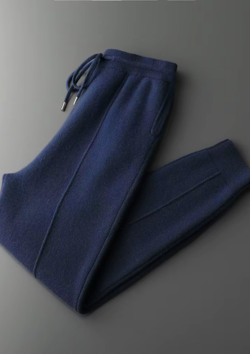 ENSEMBLE LUZZO EN LAINE MÉRINOS EXTRA-FINE PURE BLEU MARINE