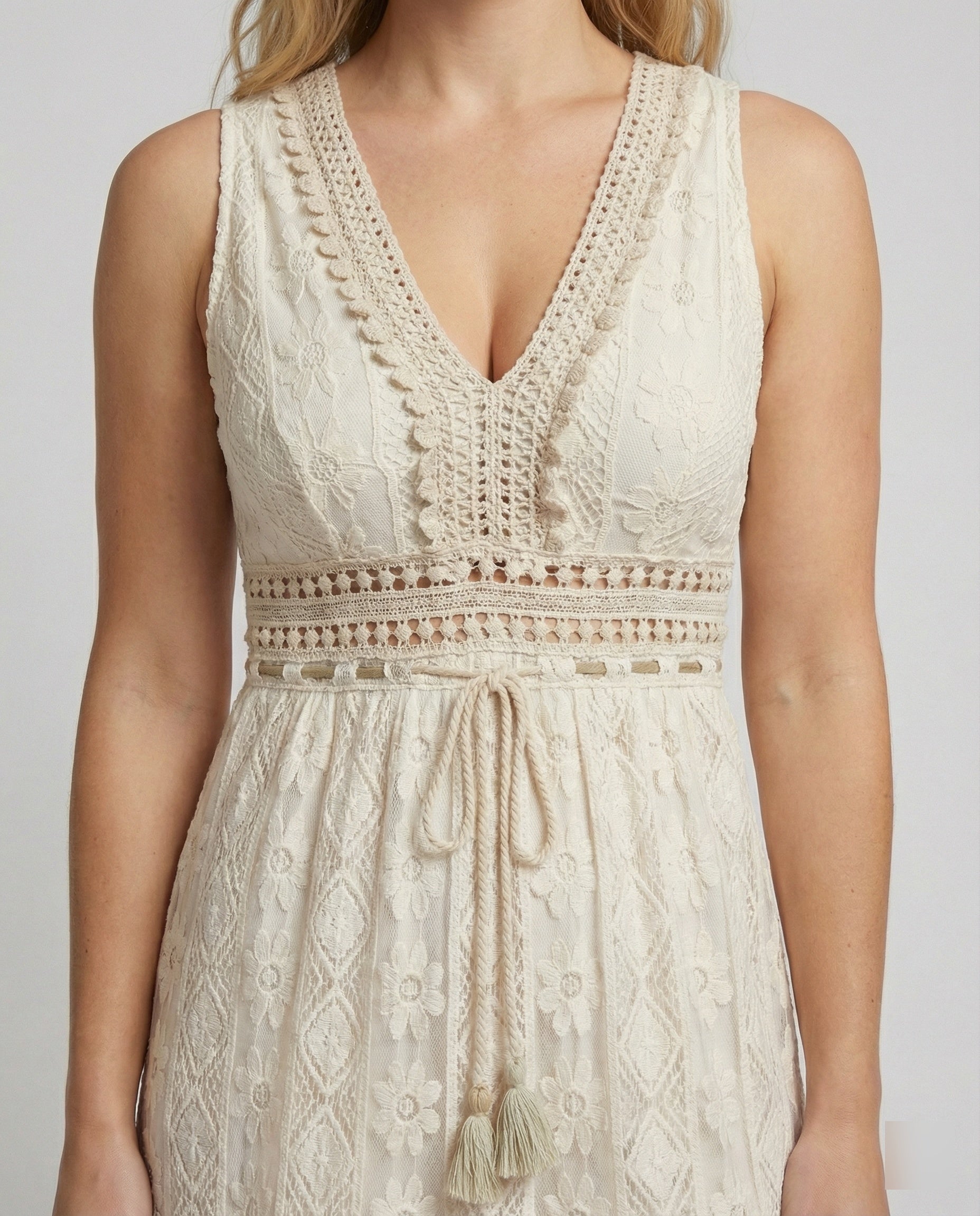 The Liora — Linen Boho Lace Maxi Dress