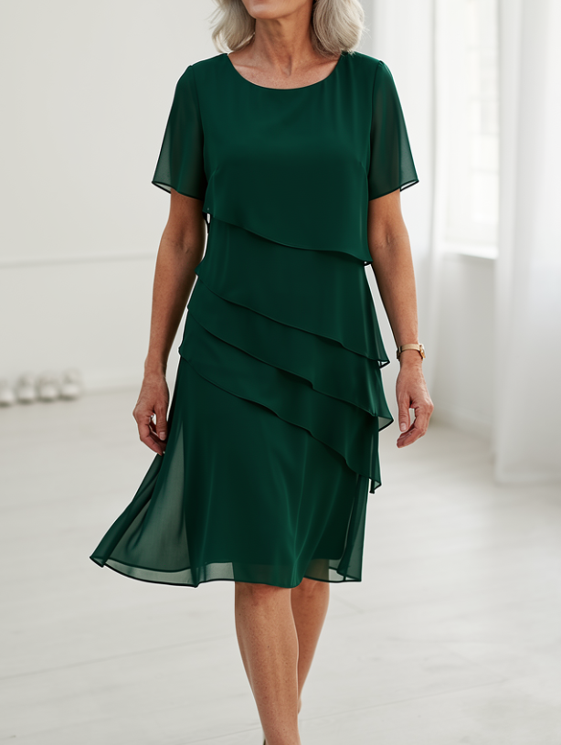 Juliette – Robe fluide élégante avec détails à volants