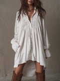 Robe courte à manches longues style rétro avec ourlet en dentelle irrégulier