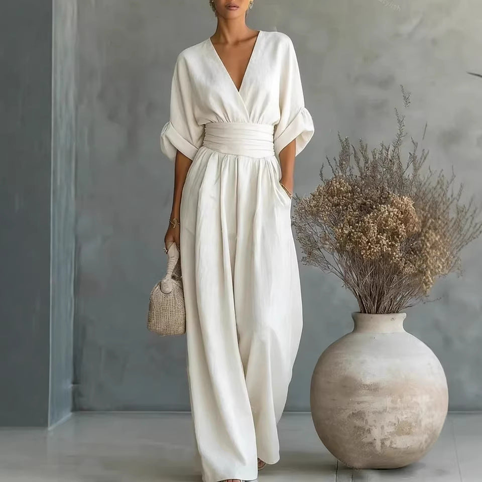 Robe élégante à col en V, manches fluides avec dos nu - Maison Claire et Sylvie