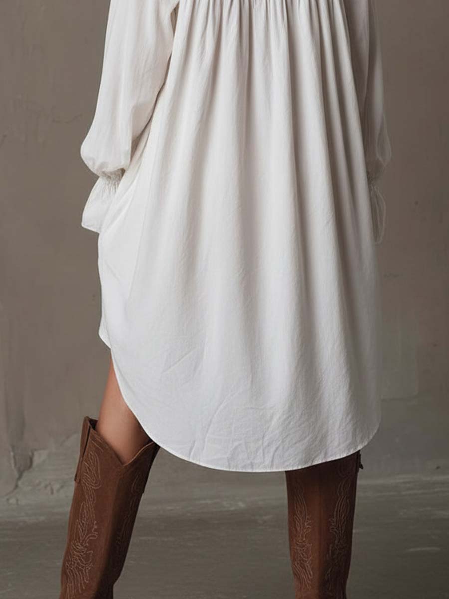 Robe courte à manches longues style rétro avec ourlet en dentelle irrégulier