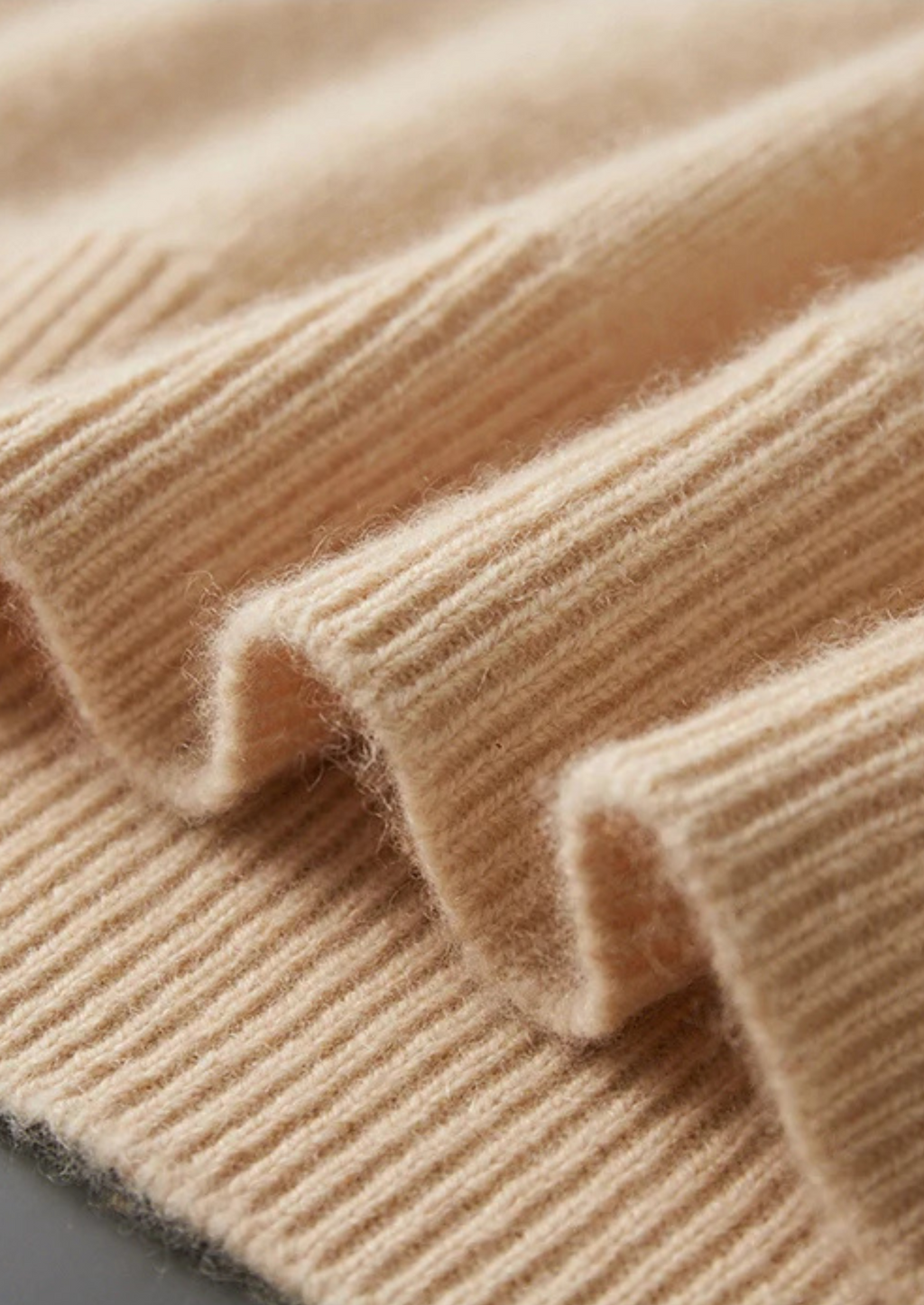 Sweat à capuche confortable en cachemire premium