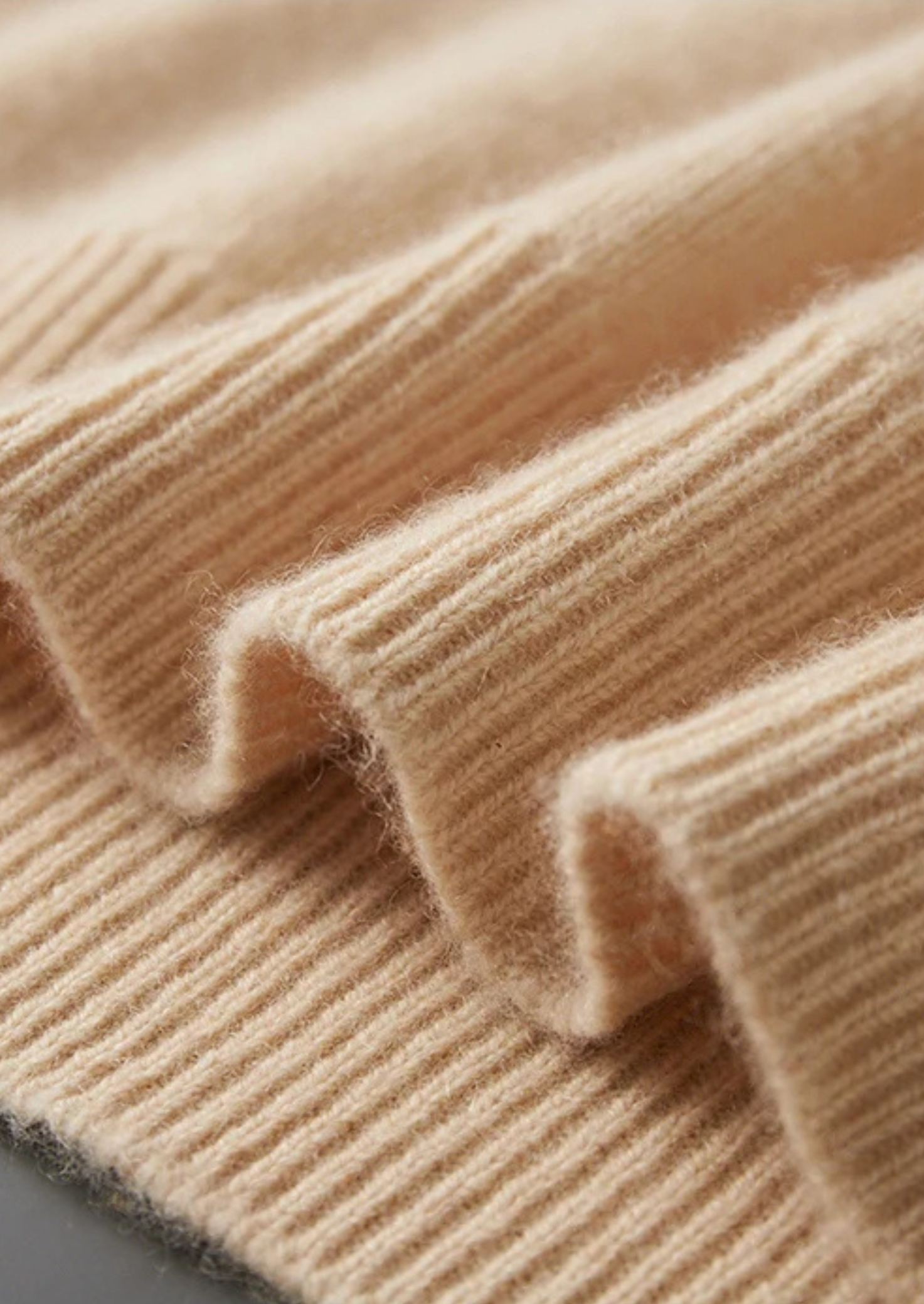 Sweat à capuche confortable en cachemire premium