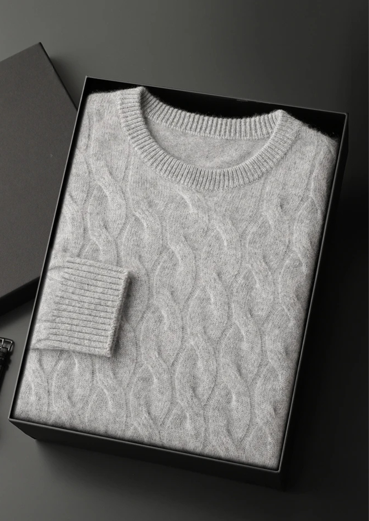 Pull col rond en cachemire câblé premium