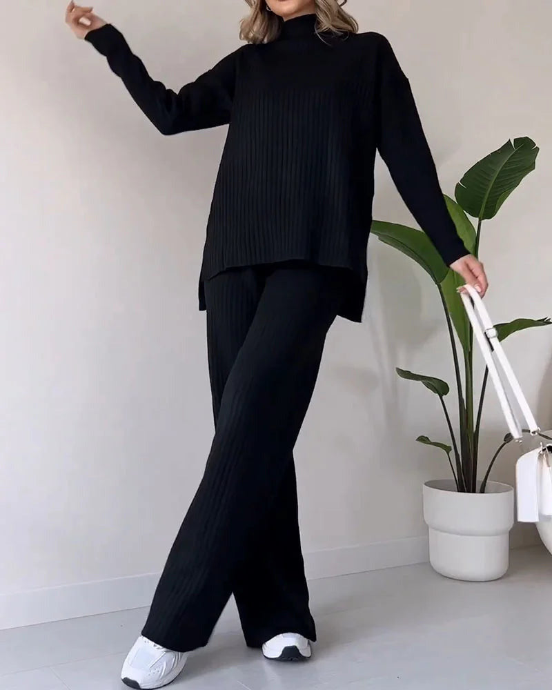 The Kyra Lounge Set — Apricot Ribbed Knit