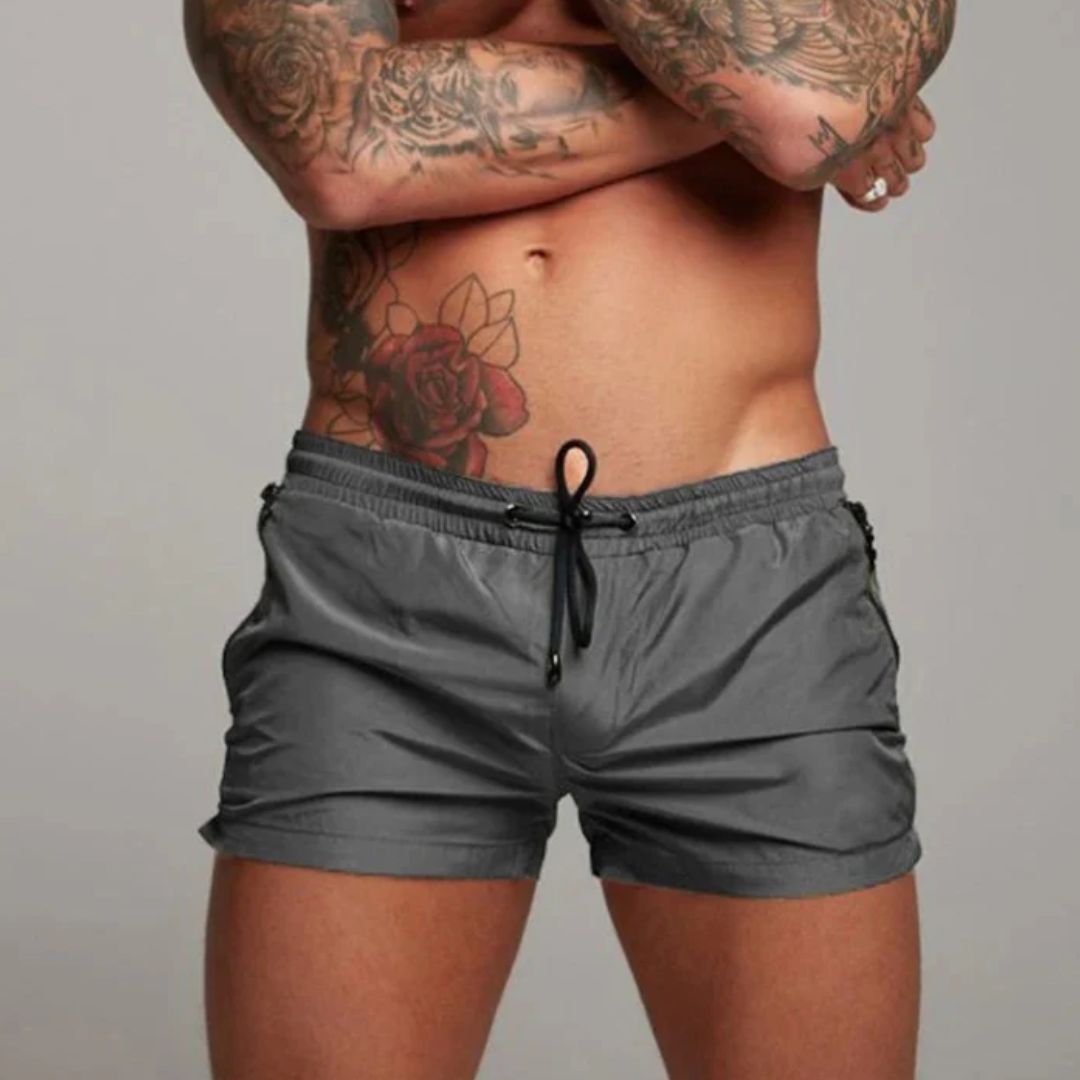 The Cael Quick-Dry Shorts — Burgundy