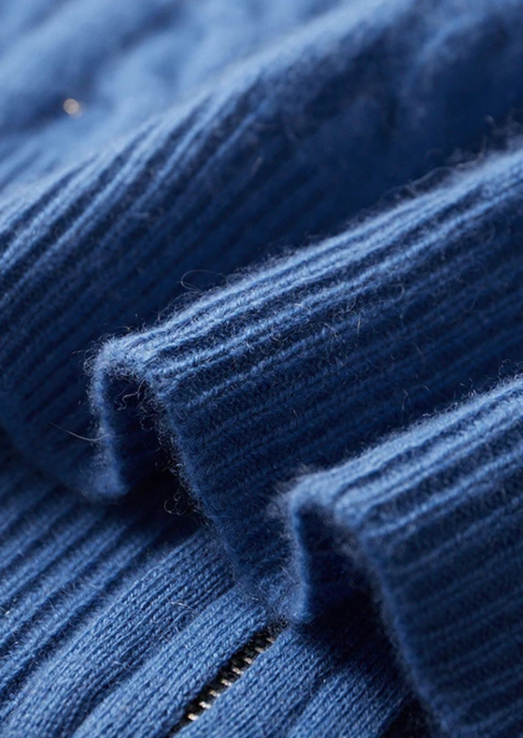 Sweat à capuche en cachemire premium à maille torsadée avec fermeture éclair