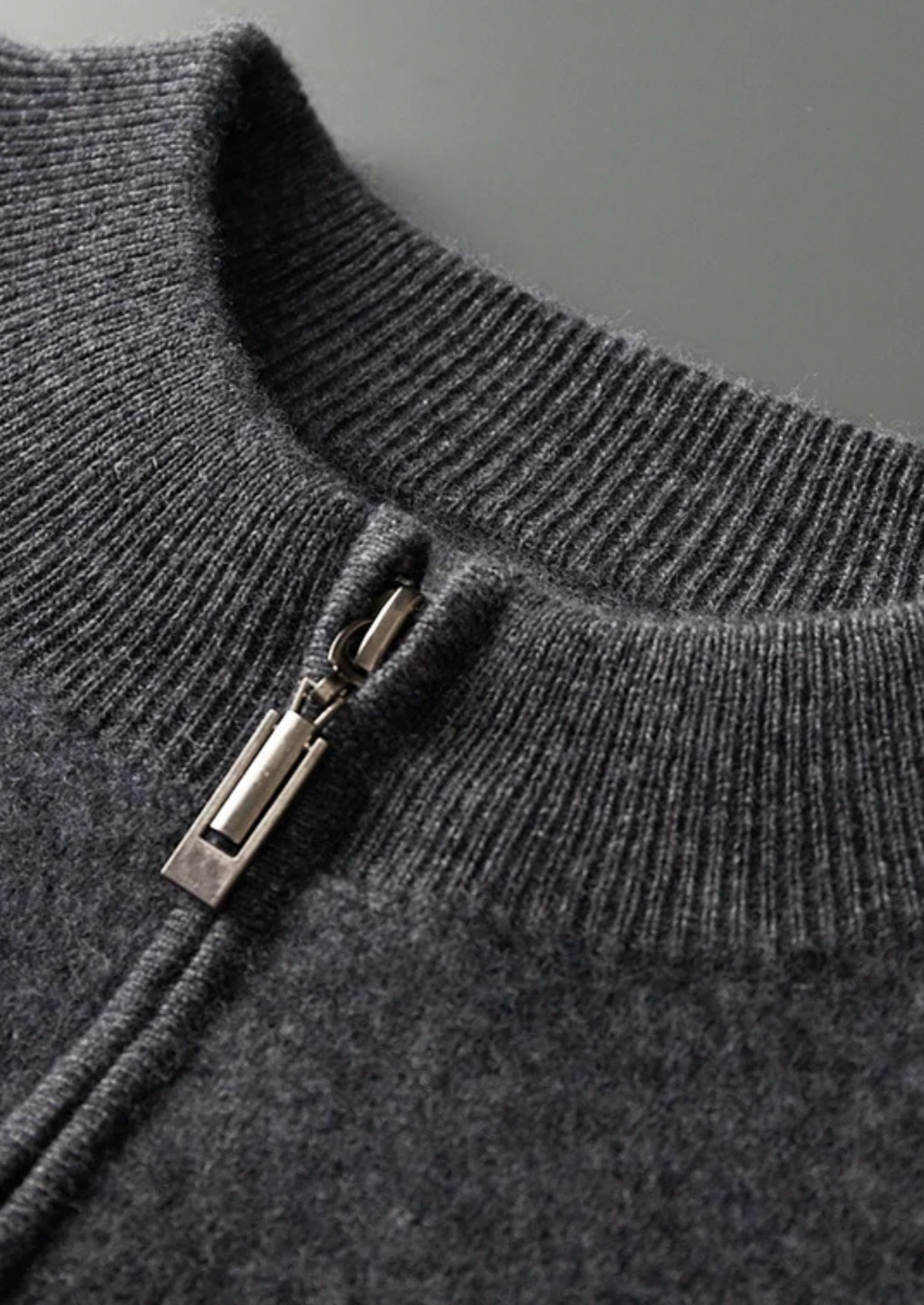 Cardigan en laine mérinos extra-fine pure avec rayures