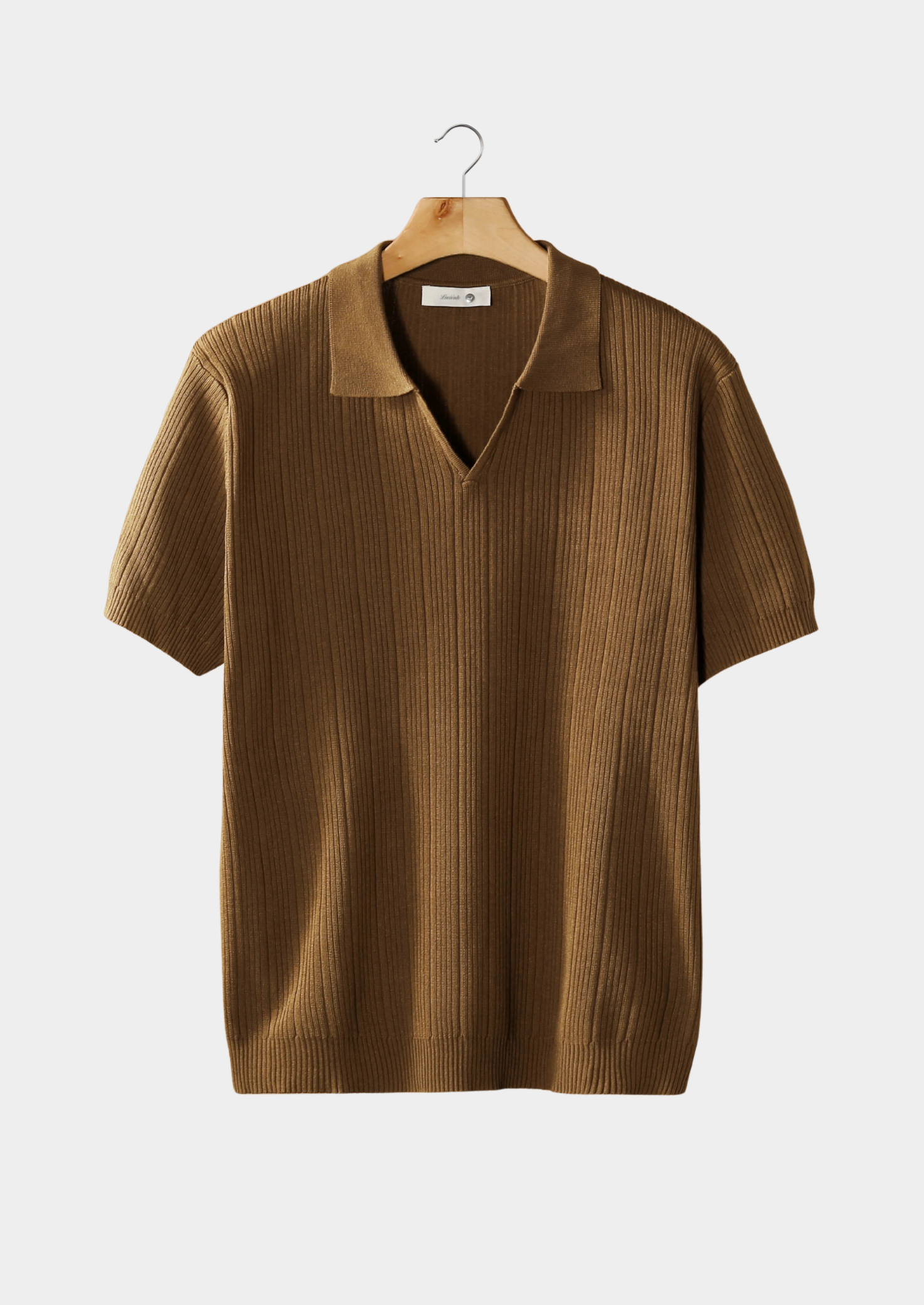 Polo côtelé caramel avec col ouvert