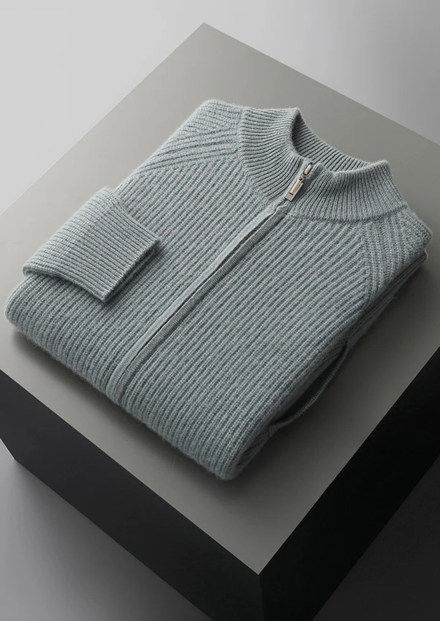 Cardigan en cachemire premium côtelé