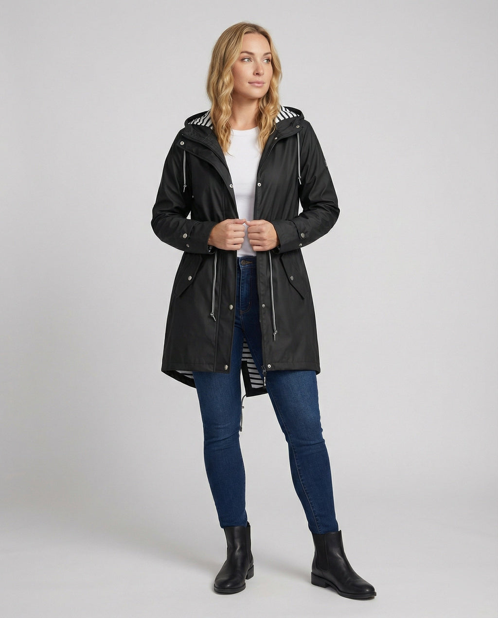 The Sora — Midnight Hooded Parka