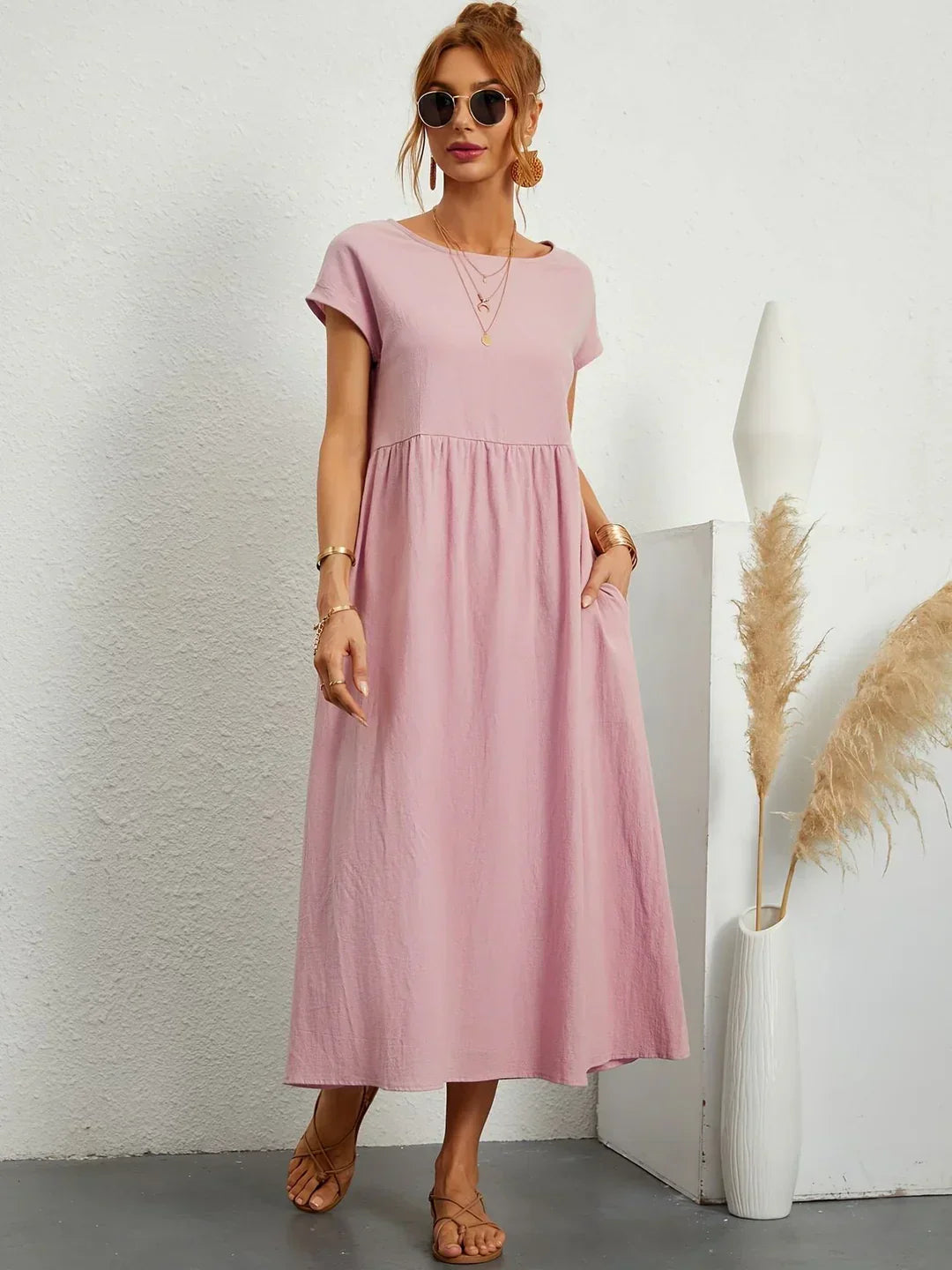 Gabrielle™ — Élégance intemporelle dans une robe midi fluide