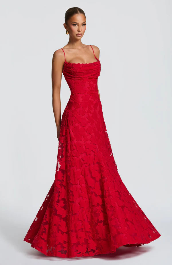 SOFIA | Robe longue en dentelle élégante