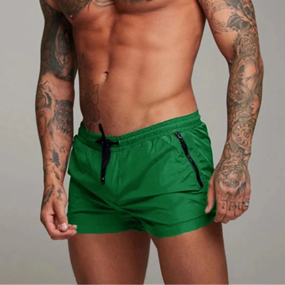 The Cael Quick-Dry Shorts — Burgundy